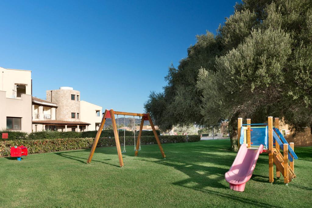 Terradimare Resort&Spa San Teodoro  Exterior photo